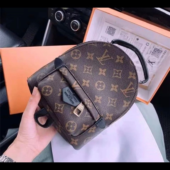 Sold !! Lv mini bag pack !!! - Picture 9 of 9